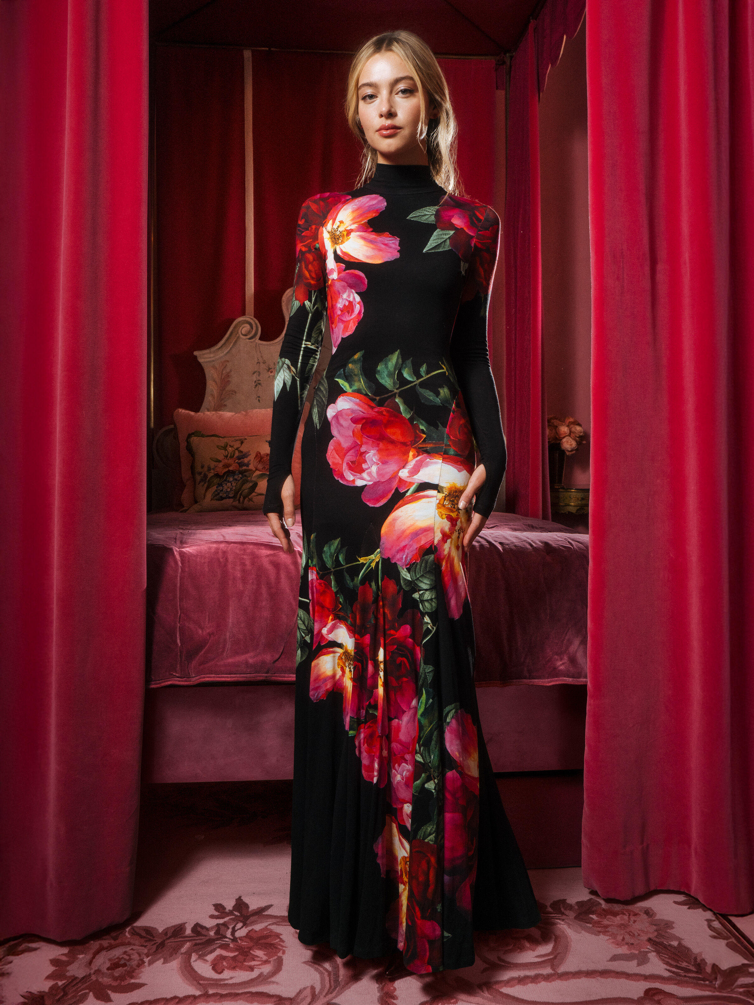 Styling inspiration for the ALICE + OLIVIA Augusta Open Back Maxi Dress — evening looks and occasion wear